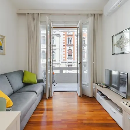 Corso Italia Elegant With View Fiber Wifi *